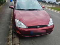 Second-hand Ford Focus 115 CP (84 kW) 1999 Roșu Hatchback