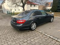 Gebraucht Mercedes E250 204 PS (150 kW) 2012 Andere farben Limousine
