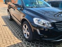 Gebraucht Volvo XC60 156 PS (114 kW) 2017 Schwarz SUV