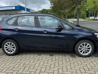 Gebraucht BMW 218 Active Tourer Advantage 150 PS (110 kW) 2017 Blau Van / Kleinbus