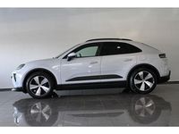 Gebraucht Porsche Macan 264 kW (360 PS) 2025 Grau eisgraumetallic (metallic) SUV