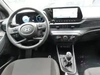 Neu Hyundai i20 Blackline 90 PS (66 kW) 2026 Gelb Kleinwagen