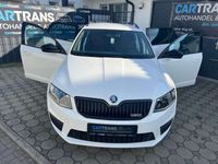 gebraucht Skoda Octavia TSI RS + LEDER+XENON+NAVI+1HAND+0%FINANZIERUNG