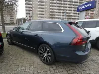 Gebraucht Volvo V90 Ultimate 197 PS (144 kW) 2024 Blau Kombi