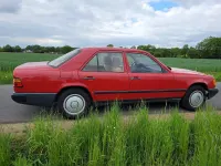 Gebraucht Mercedes E260 1986 Rot Limousine