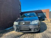 Gebraucht Fiat Punto 60 PS (44 kW) 2004 Silber Kleinwagen