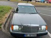 Gebraucht Mercedes 230 136 PS (100 kW) 1990 Grau Limousine