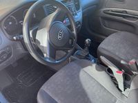 Gebraucht Kia Rio 97 PS (71 kW) 2009 Schwarz Kleinwagen