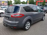 Gebraucht Ford S-MAX Titanium 203 PS (149 kW) 2014 Braun Van / Kleinbus