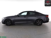 Gebraucht BMW 530e M Sport 292 PS (214 kW) 2022 Sophistograu Limousine