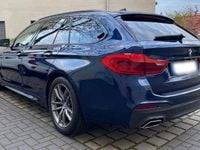 Gebraucht BMW 530 M Sport 252 PS (185 kW) 2017 Blau Kombi