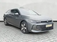 Gebraucht VW Passat Business 150 PS (110 kW) 2025 Grau Kombi
