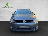 Gebraucht VW Touran Trendline 132 PS (97 kW) 2014 Grau Van / Kleinbus