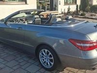 Gebraucht Mercedes E200 184 PS (135 kW) 2012 Grau Cabrio