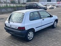 Gebraucht Renault Clio 54 PS (39 kW) 1992 Weiß Kleinwagen