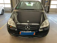 Gebraucht Mercedes A160 95 PS (69 kW) 2010 Schwarz Kleinwagen