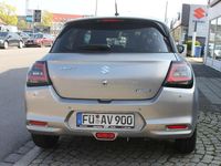 Gebraucht Suzuki Swift Comfort+ 83 PS (61 kW) 2025 Premium silver Kleinwagen