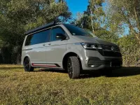 Gebraucht VW California Beach 150 PS (110 kW) 2020 Grau Van