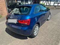 Gebraucht Audi A1 90 PS (66 kW) 2012 Blau Kleinwagen