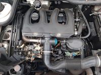 Gebraucht Peugeot 206 69 PS (50 kW) 2000 Weiß Limousine