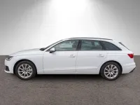 Gebraucht Audi A4 Sport 204 PS (150 kW) 2023 Gletscherweiß metallic Kombi