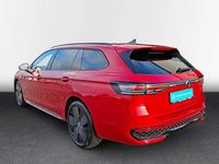 Gebraucht VW Passat Style 272 PS (200 kW) 2025 Rot Kombi