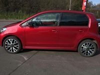 Gebraucht VW e-up! Edition 61 kW (83 PS) 2023 Kings red metallic Kleinwagen