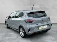 Gebraucht Renault Clio V Evolution 144 PS (105 kW) 2026 Grau Limousine