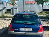 Gebraucht Renault Clio 59 PS (43 kW) 2000 Blau Kleinwagen
