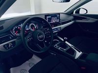 gebraucht Audi A4 Avant 35 TFSI * 1.HAND * NAVI * AHK * 8xALU *