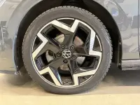 Usata VW Golf VIII R-line 150 CV (110 kW) 2025 Grigio Berlina