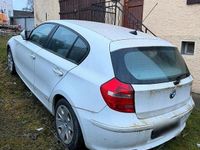 Gebraucht BMW 316 122 PS (89 kW) 2010 Weiß Limousine