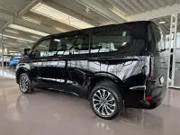 Gebraucht Ford Tourneo Titanium 170 PS (125 kW) 2025 Agate black metallic Van / Kleinbus