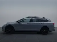 Gebraucht VW Golf VIII R-line 150 PS (110 kW) 2022 Mondsteingrau Kombi