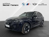 Gebraucht BMW iX3 Impressive 210 kW (286 PS) 2023 M carbonschwarz SUV