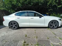 Gebraucht Volvo S60 R-Design 190 PS (139 kW) 2020 Weiß Limousine