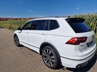 Gebraucht VW Tiguan Allspace R-line 245 PS (180 kW) 2023 SUV