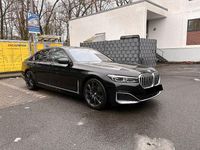 Gebraucht BMW 730 Shadowline 265 PS (194 kW) 2019 Schwarz Limousine