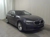 Gebraucht BMW 520 Performance 190 PS (139 kW) 2023 Grau Limousine