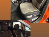 Gebraucht Renault Captur Experience 90 PS (66 kW) 2016 Orange SUV