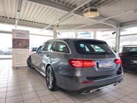 Gebraucht Mercedes E220 194 PS (142 kW) 2017 Grau Limousine