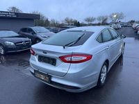 Gebraucht Ford Mondeo Trend 160 PS (117 kW) 2015 Silber Limousine