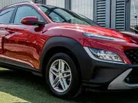 Gebraucht Hyundai Kona Pure 120 PS (88 kW) 2022 Rot SUV