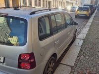 Gebraucht VW Touran 140 PS (102 kW) 2009 Silber Van / Kleinbus