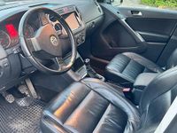Gebraucht VW Tiguan 140 PS (102 kW) 2008 Silber SUV