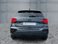 Neu Audi Q2 S-Line 150 PS (110 kW) 2026 Grau SUV