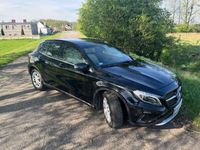 gebraucht Mercedes GLA180 (CDI) d 7G-DCT AMG Line Led Full Ambiente