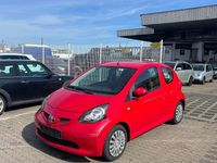 Gebraucht Toyota Aygo 69 PS (50 kW) 2006 Rot Kleinwagen