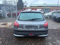 Gebraucht Peugeot 206 Filou 75 PS (55 kW) 2009 Grau Kleinwagen