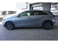 Neu Kia Ceed Style 140 PS (102 kW) 2025 Silber Kleinwagen